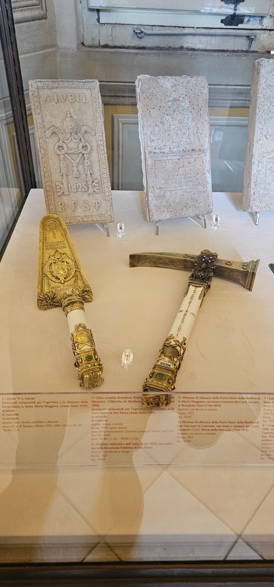 Robert - kom. 888498215